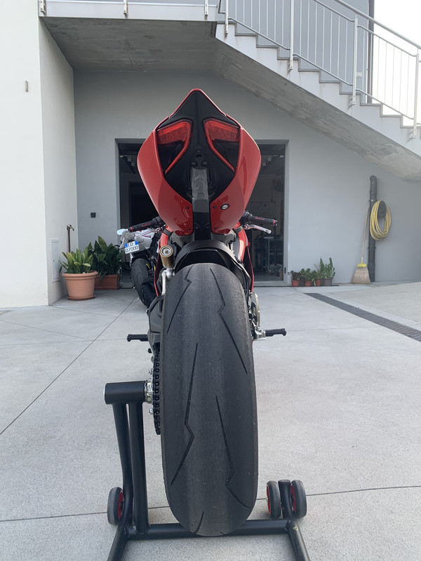 90B0679D-59BC-4A75-8369-2A1811F18C58