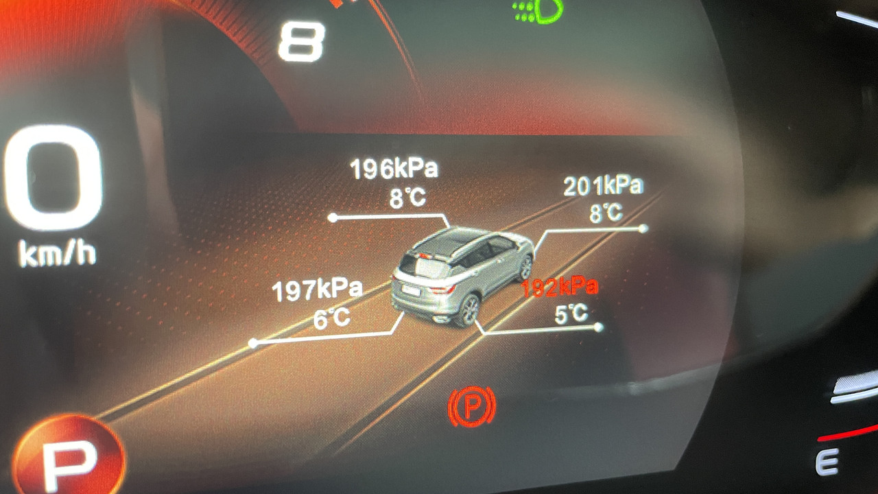 4FB7C740-3F9D-41D1-A3E3-306D08637DF1