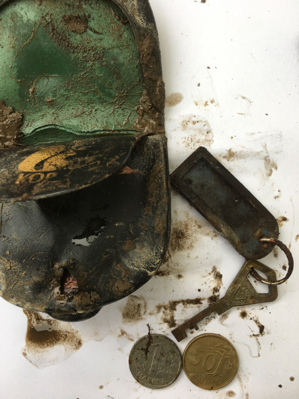 92530473-73E3-4078-BE07-4DA1E47C342B