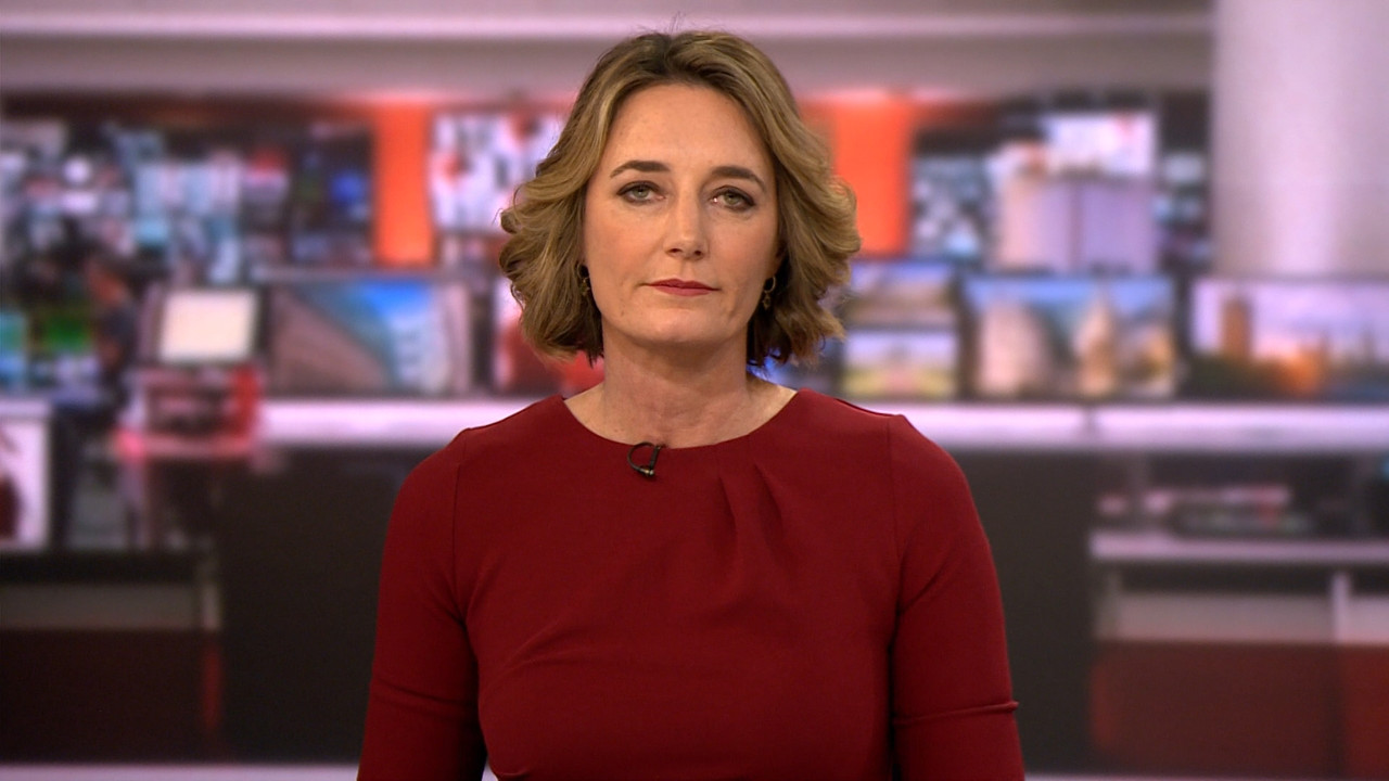 04.18 - 12.00.00 - BBC News. The latest news from the BBC. [S]..ts_snapshot_00.01.01.992