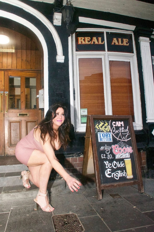 Lisa-Appleton-Nude-Sexy-Upskirt-Stars-com-22-1024x1536-19