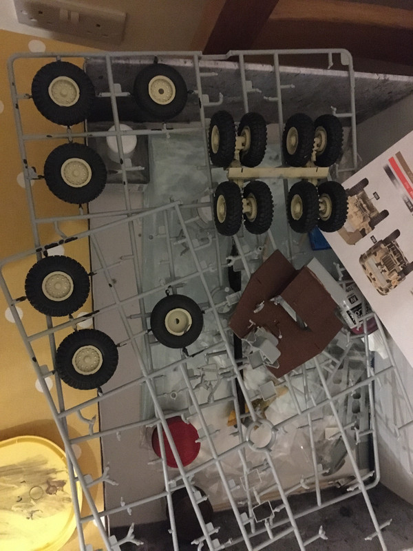 5-A2-D1-B4-A-4-BDD-4083-9-B21-C5610556-C