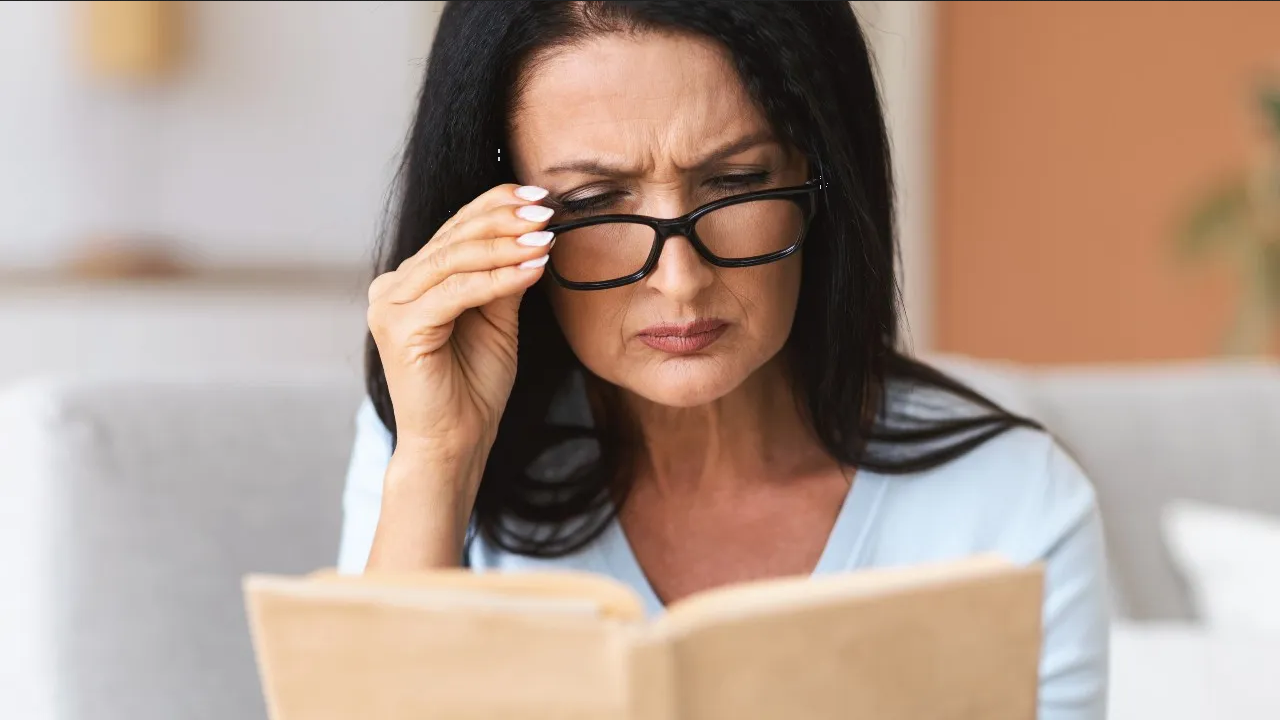 ¿Qué fruta beneficia la salud ocular de los adultos mayores?