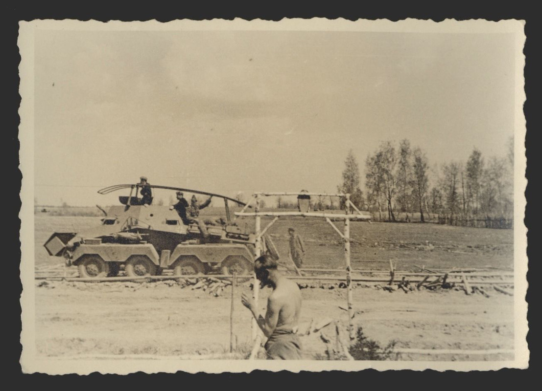 orig. Foto, deutscher Panzerspähwagen