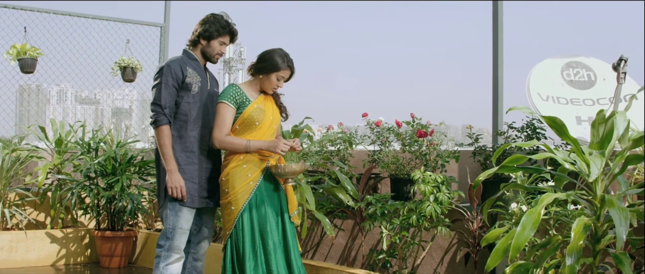 vlcsnap-2025-04-22-23h49m08s957