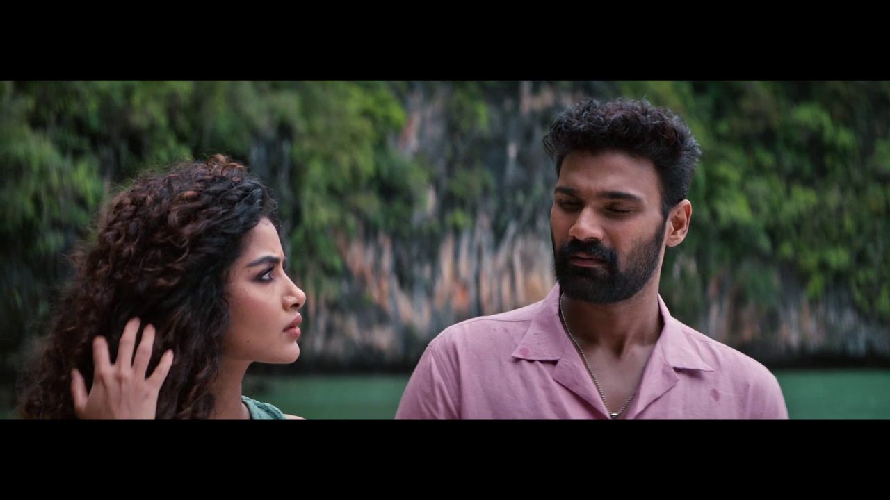 vlcsnap 2025 11 09 19h24m10s803