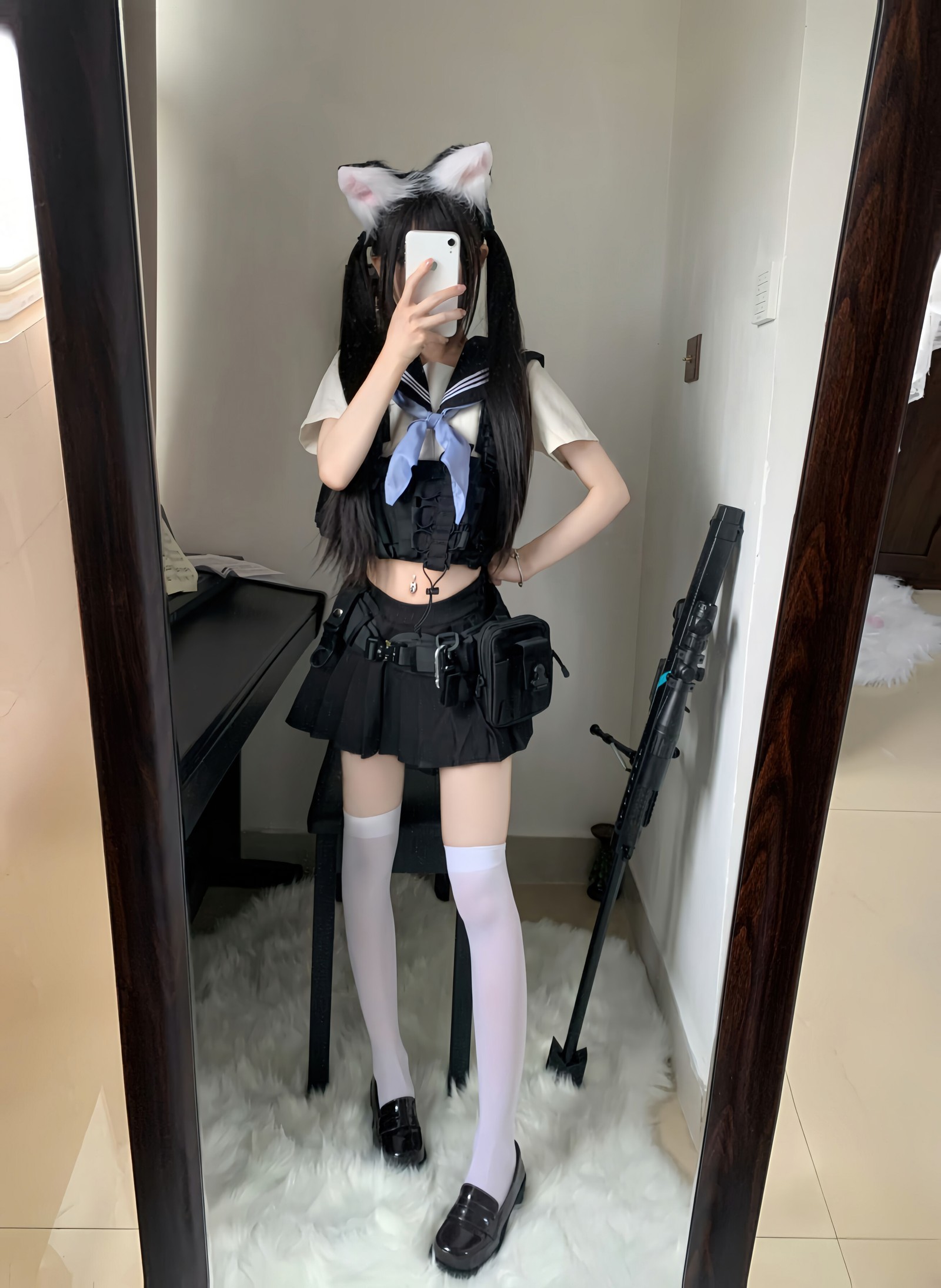 rua阮阮 战术自搭 写真合集｜机能风少女主题摄影（18P｜233MB）插图1