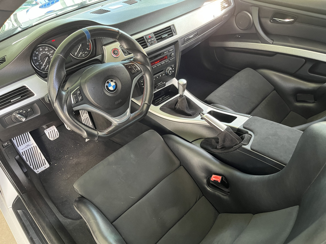 A72F8659-2B3D-49F3-A23A-53316BE533C4