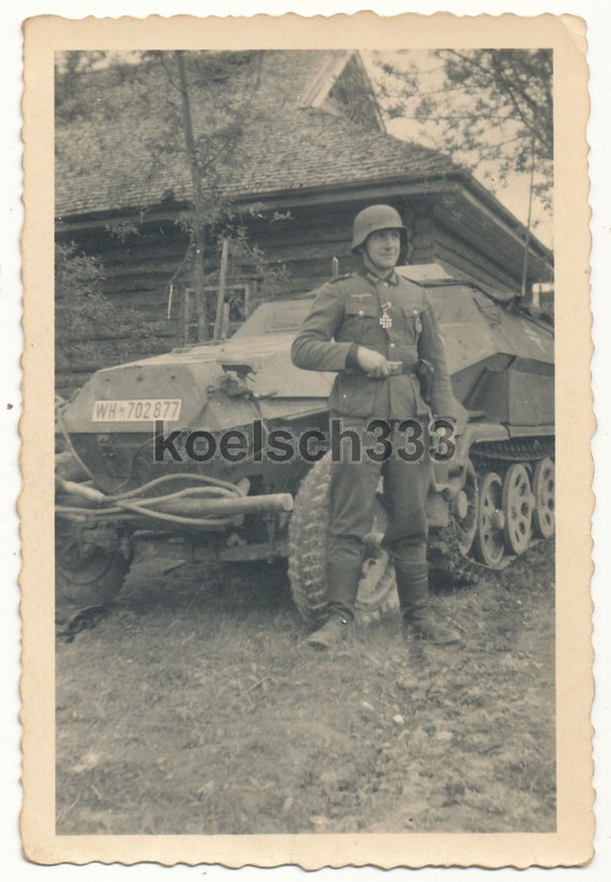 Foto Panzermann nach EK II Verleihung am Schütze