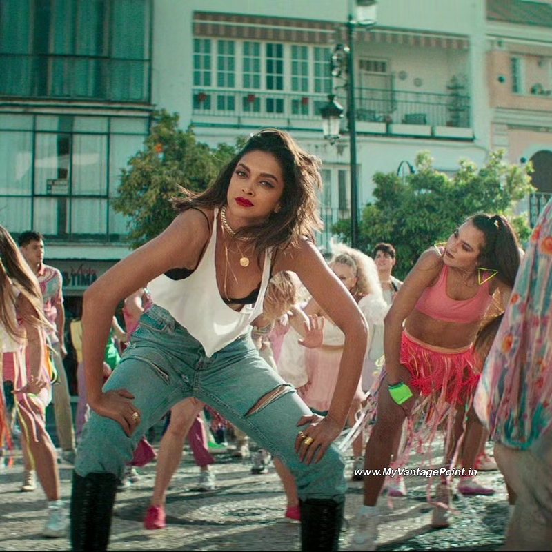 159-Deepika-Padukone-Hot-Scene-in-Pathaan-Movie-with-Shah-Rukh-Khan-My-Vantage-Point