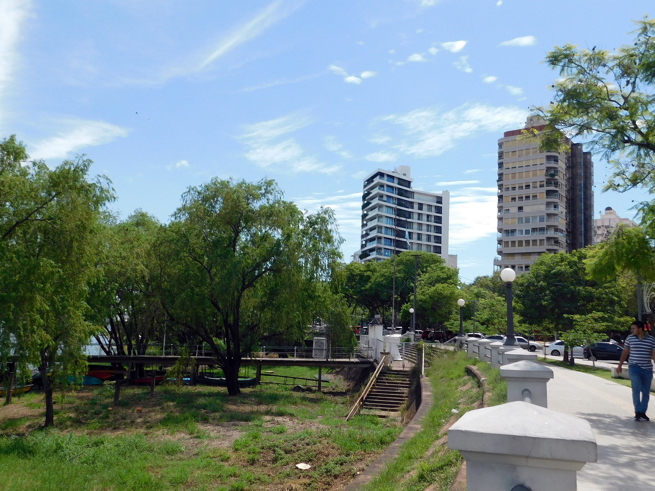 The views enjoyed by train passengers [Esp/Eng].