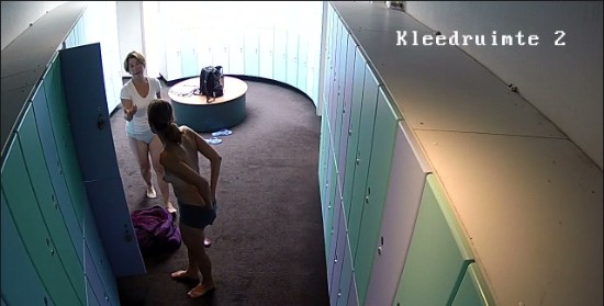 [Image: Voyeur22055112338.jpg]