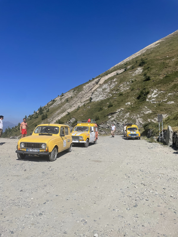 AD8B15DE-D08D-4FB1-B05E-8DE827A0BCB8