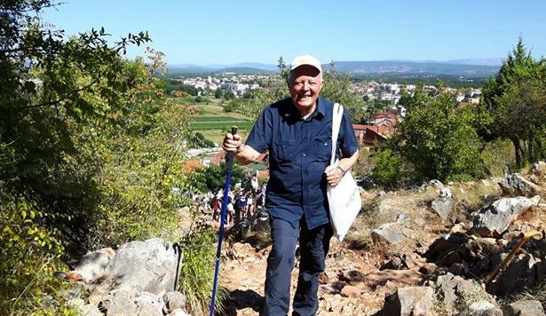 Il pellegrinaggio dans Apparizioni mariane e santuari padre-Livio-Fanzaga-in-pellegrinaggio-a-Medjugorje
