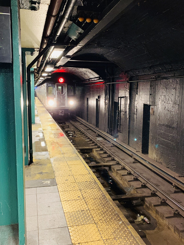 B8677F24-CEA4-4964-9B7A-80F3C9654108