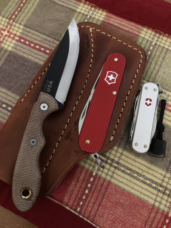 98042A12-1136-4854-A21B-22DB2C942F1E