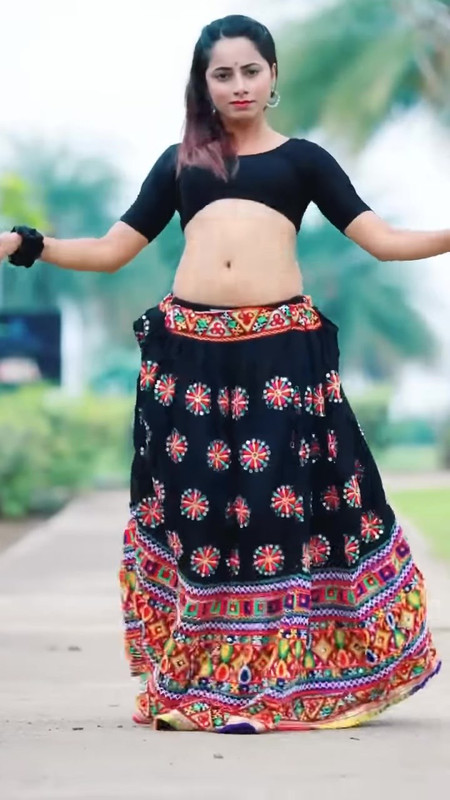 dhee keshavi dance performance   keshavi latest video #instafans.mkv.0005