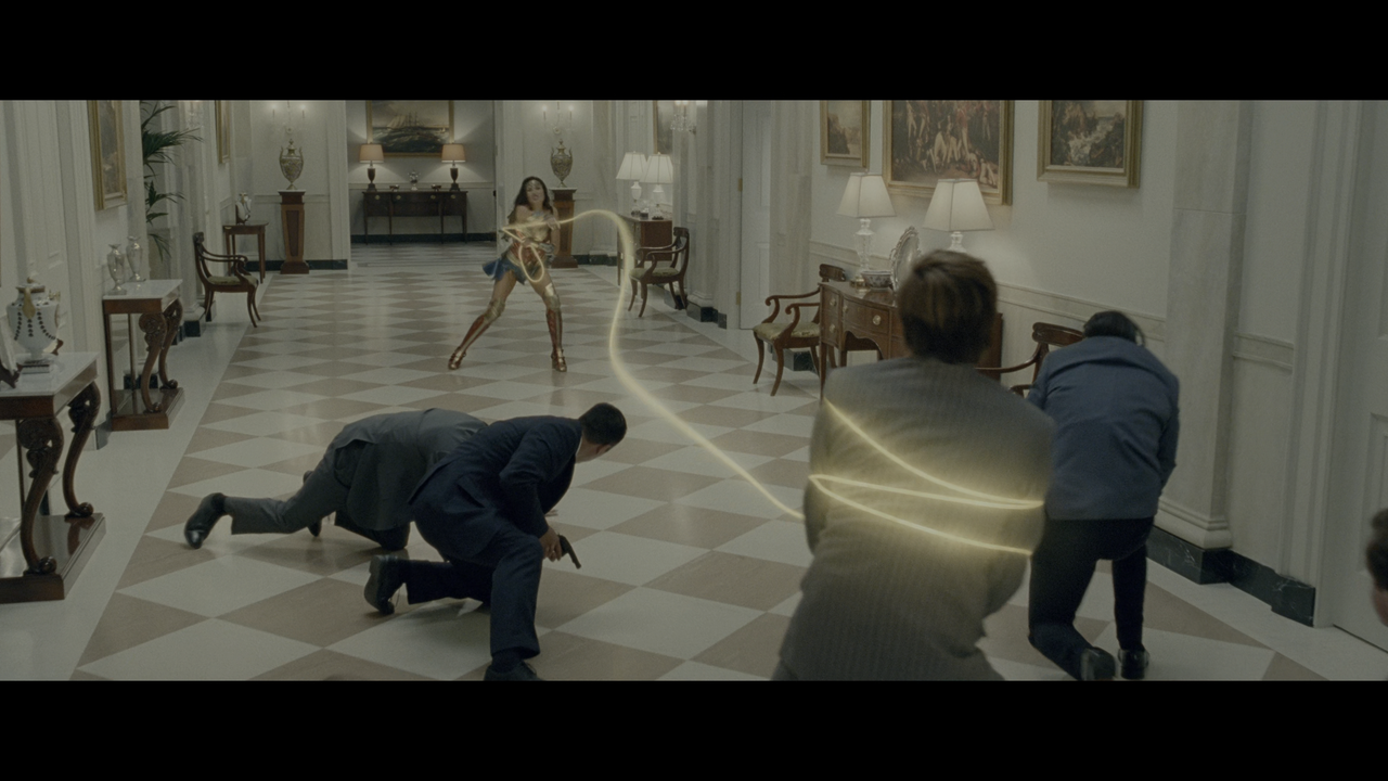 Wonder.Woman.1984.2020.PROPER.HDR.2160p.WEB.h265-KOGi.mkv_snapshot_01.47.45_[2021.02.11_22.48.49]