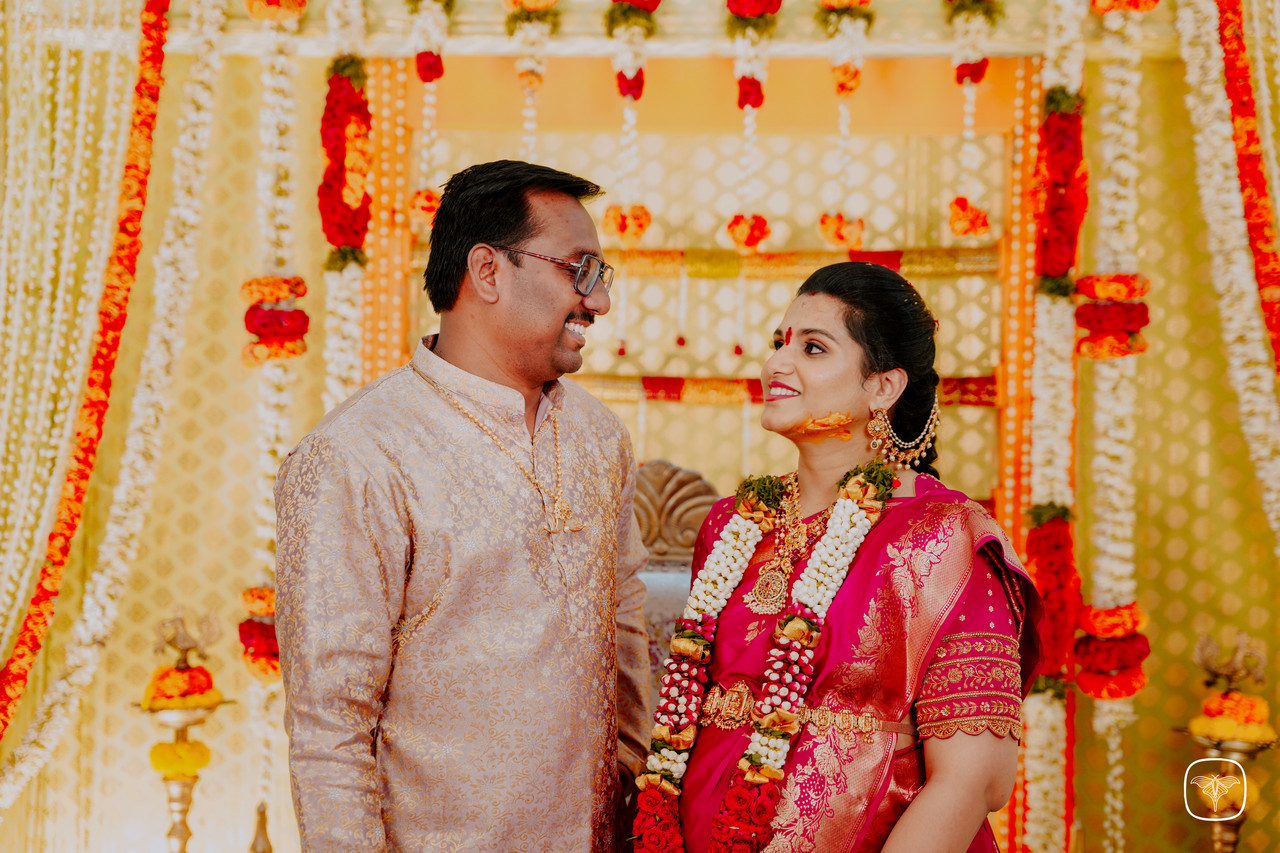 Maternity photographer Leicester South Indian family UK — expecting mother home session