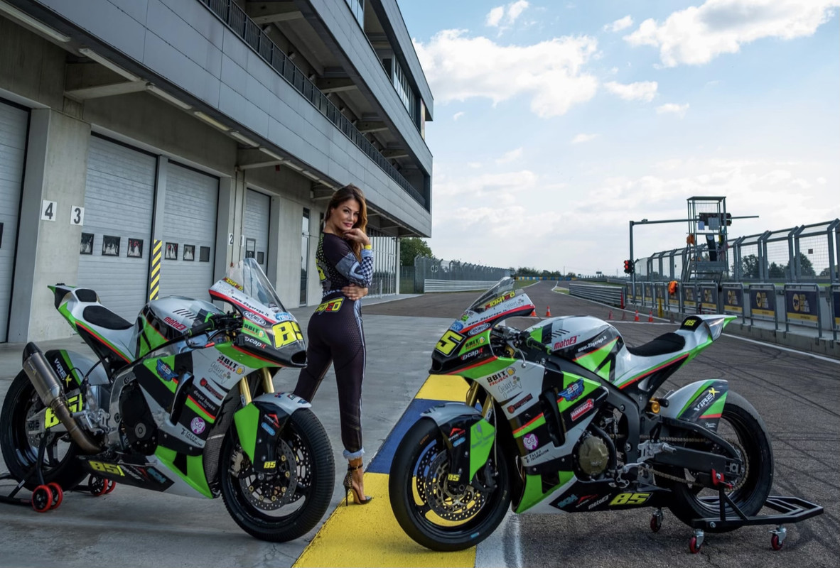 ADFB8910-B10B-4F25-A1FE-298C8620848B