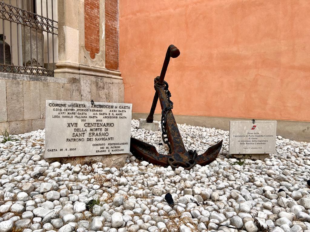 Жаркий сентябрь на побережье Тирренского моря. Жаркий сентябрь на побережье Тирренского моря.