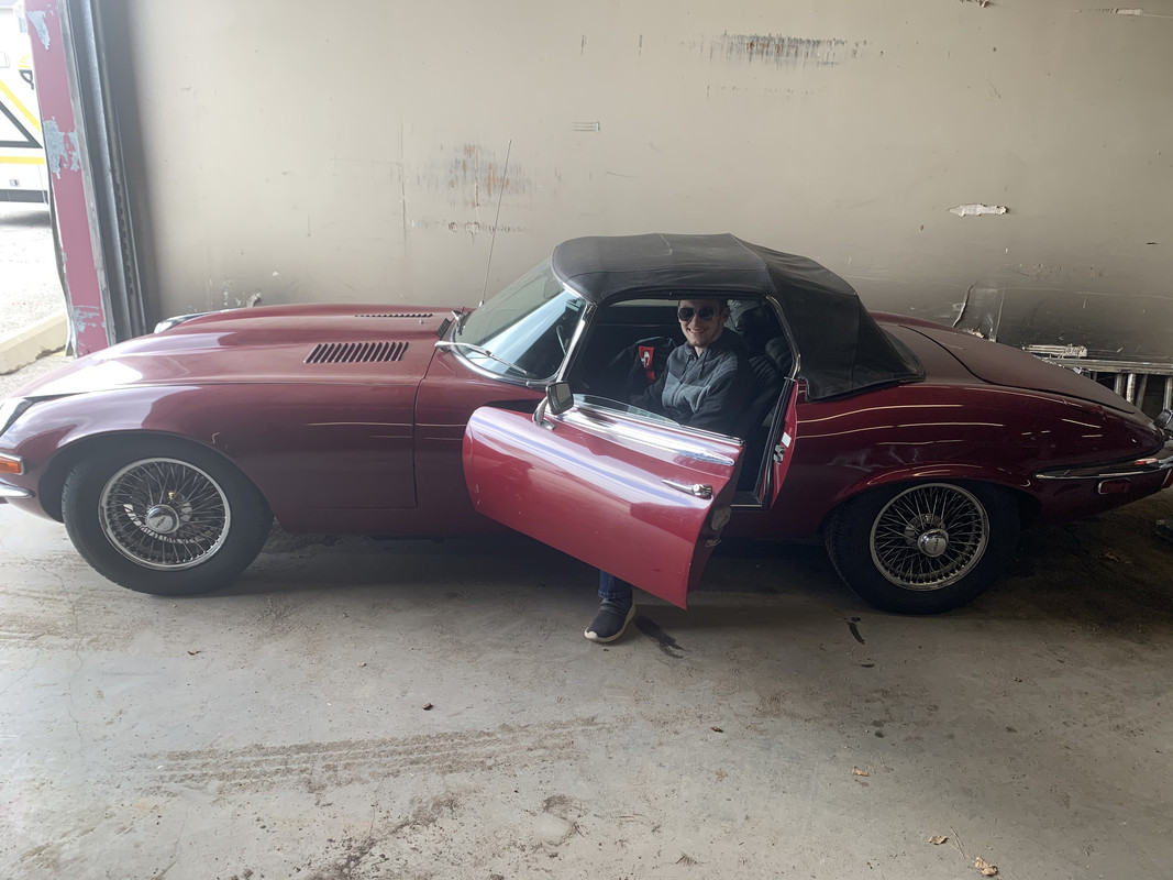 880FBA22-95FC-4F66-A383-81FE2DA1ADF8