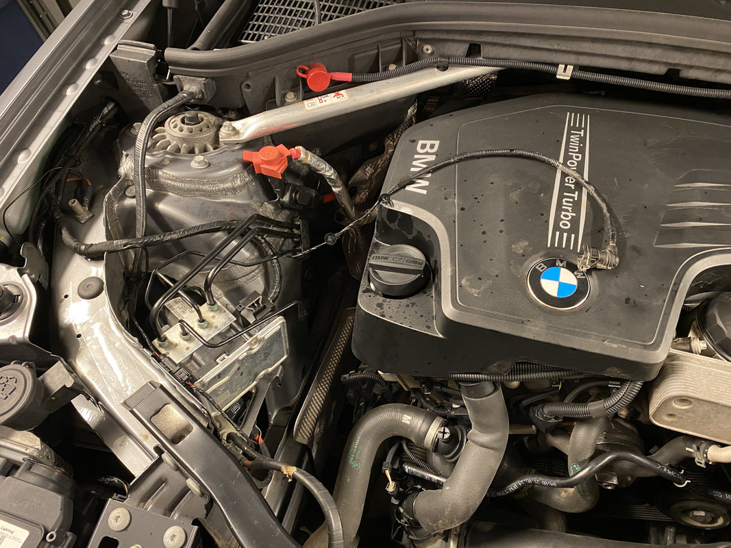 4D236046-3461-4113-9C36-39DE4EFF6952