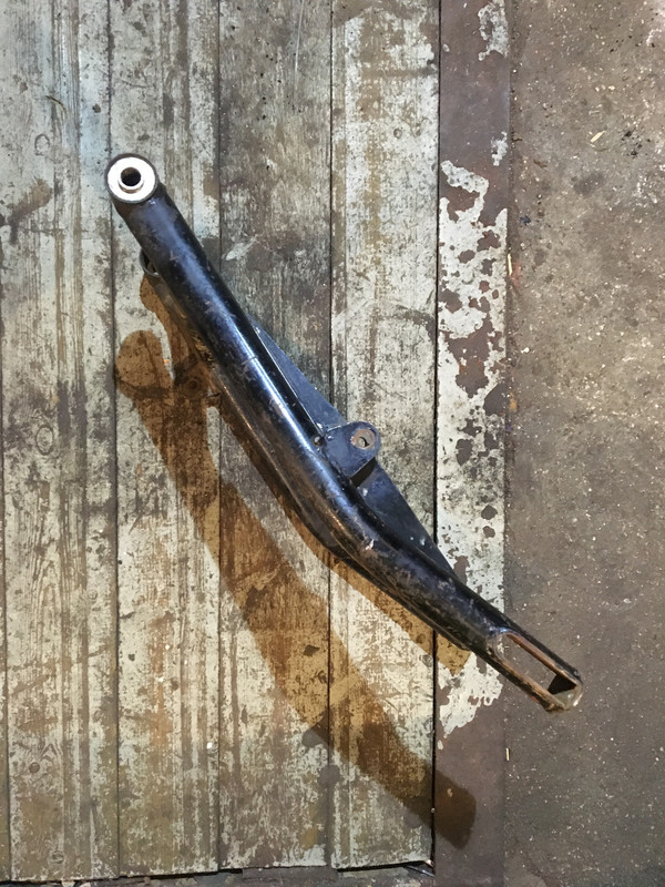 5FDFDB3E-7F6C-4B4B-ABE8-B7E1E165DE72