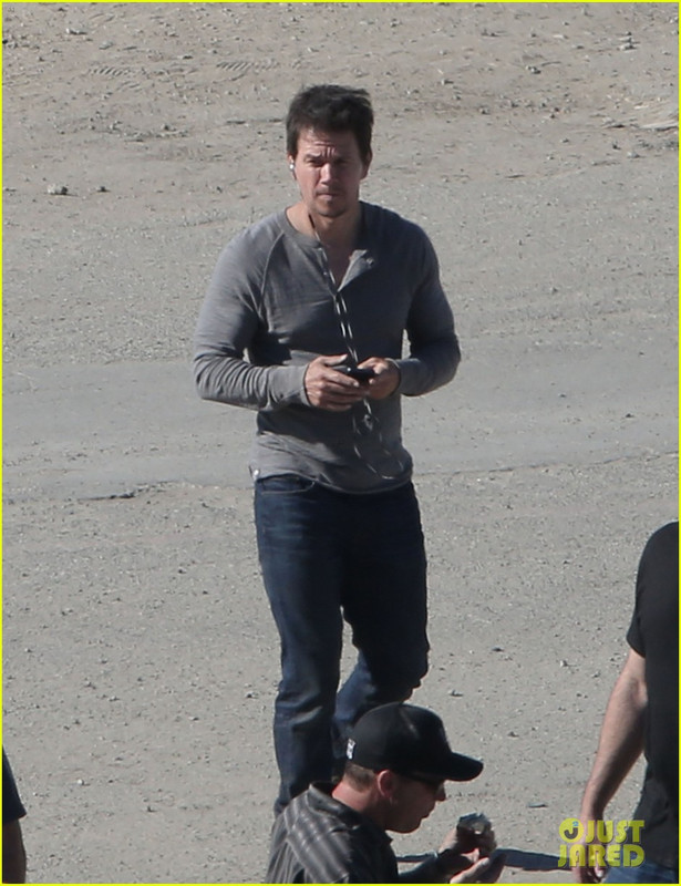 mark-wahlberg-hints-at-doing-more-transformers-0
