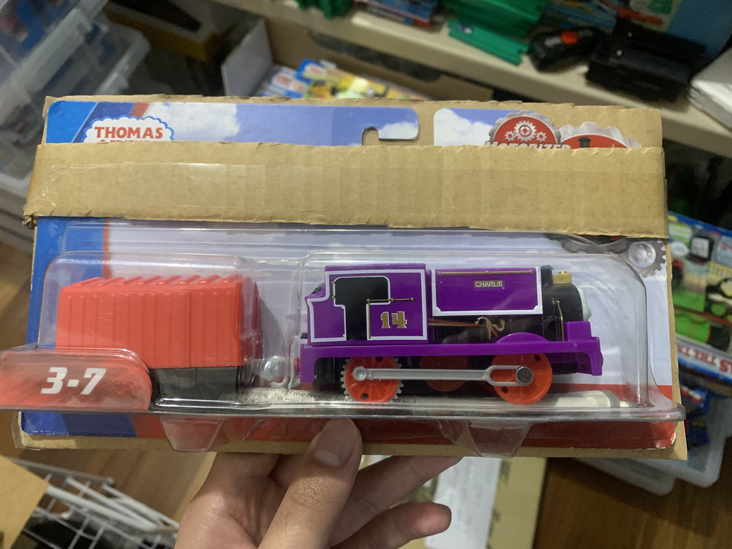 C99A25F4-13BC-43BD-8F47-2A1DA49BC63A