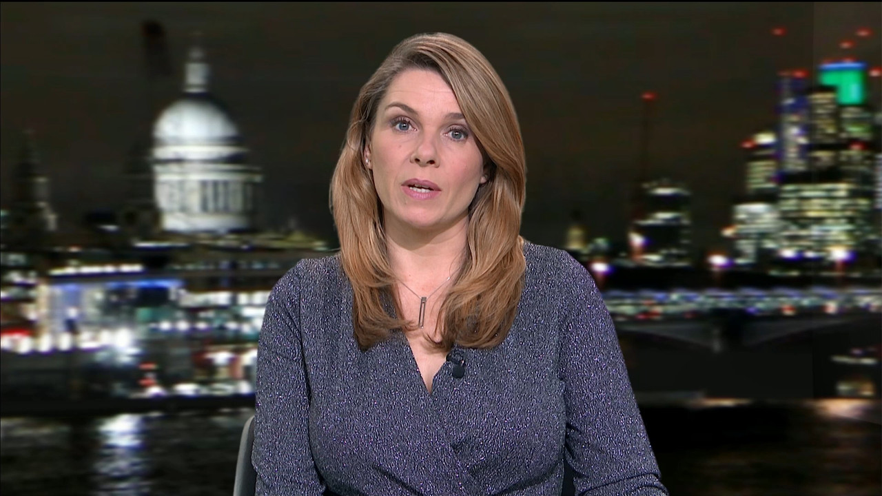 ITV News London_20201206_17501800.ts_snapshot_03.52.387