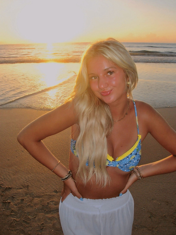 photo 27 2025 12 14 22 12 47