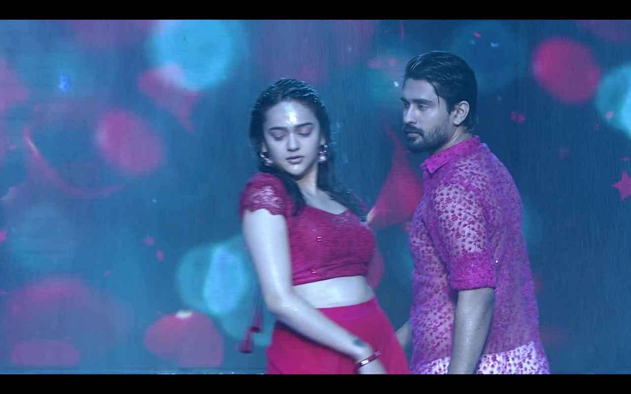 [Image: vlcsnap-2025-10-11-23h47m14s991.jpg]