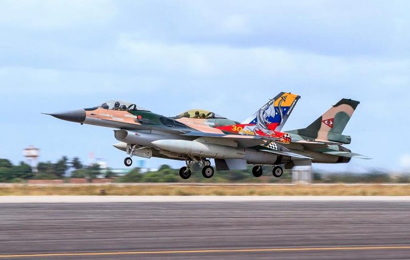 Los cazas estadounidenses F16 siguen siendo un poderoso respaldo en la fuerza aérea de Venezuela, pese a sanciones Cazas-F16-Venezuela