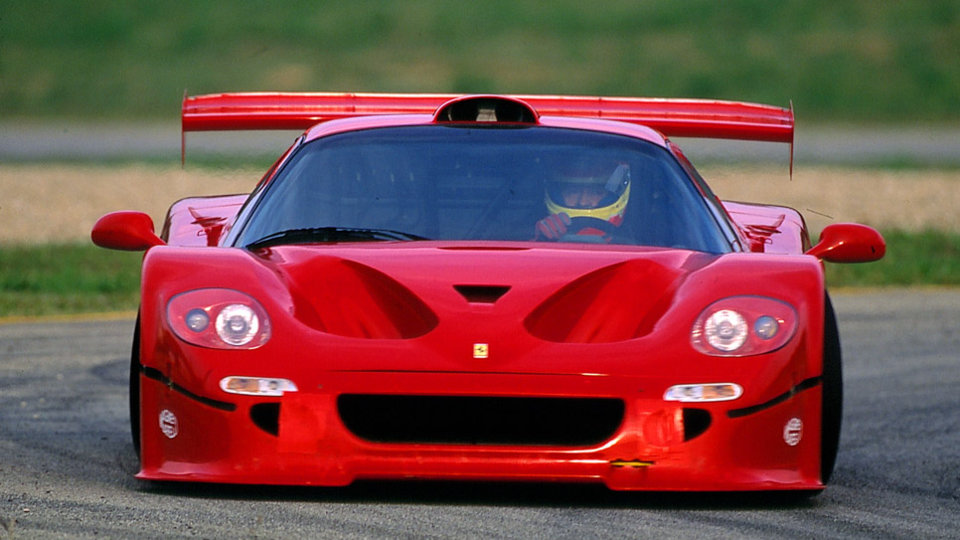 Ferrari-F50-GT-Picture-2