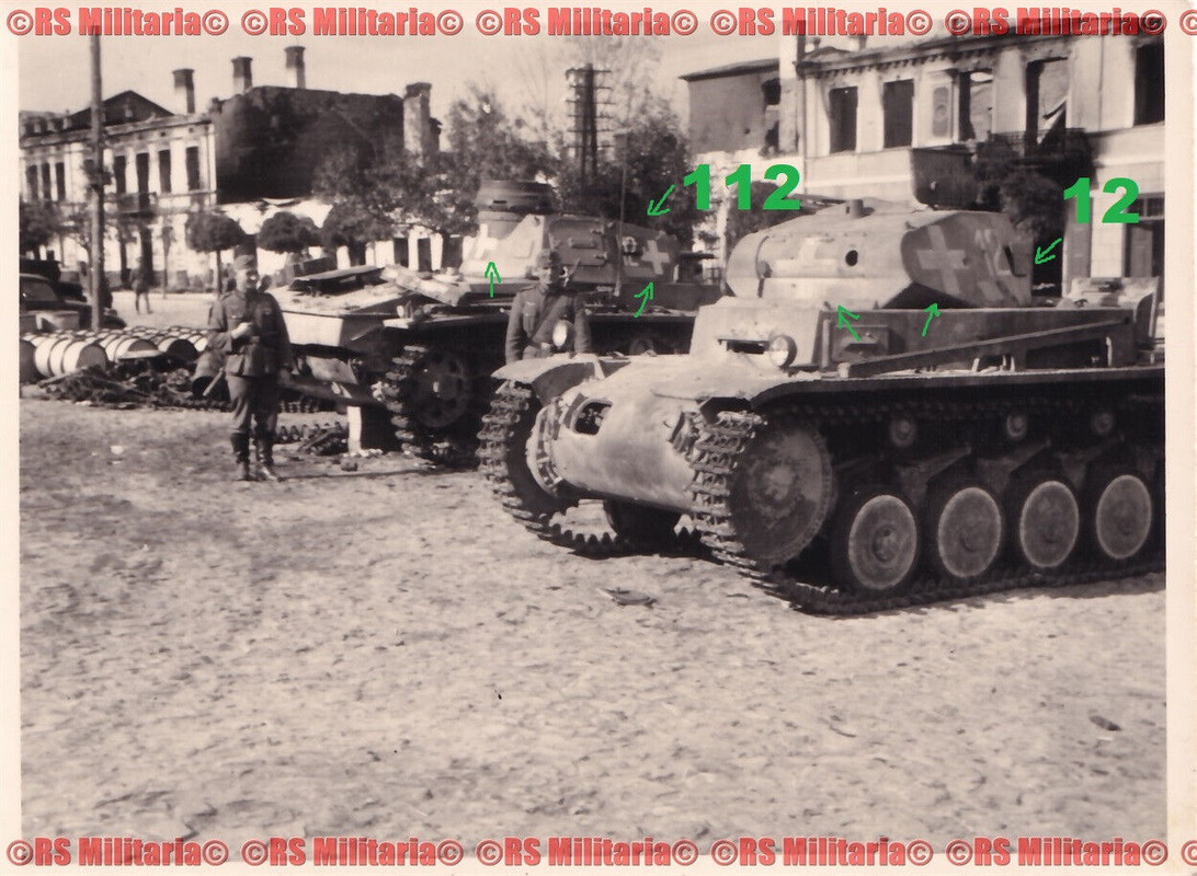 Panzer 3 # 112   Panzer 2 #12 Sammelstelle Opatów AR 116 5.PD Polen 1939