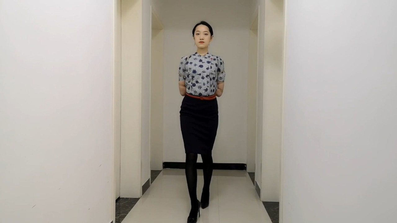 束缘阁 空乘专业的雅熙.mp4_20220211_185205.951