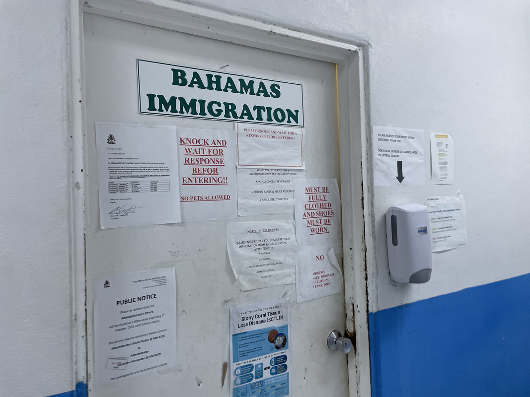 B789701F-F986-447C-9039-FE36822CB612