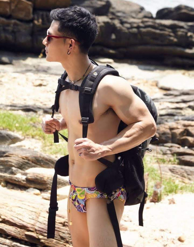 Awesome 6 | Bon Naluemit - Đẹp trai cặc bự lấp ló!