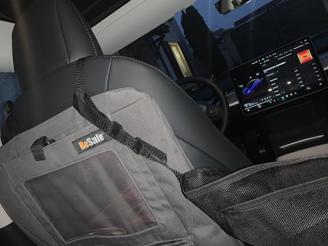 1D93C207-684B-4A0C-A95D-0AE1B59AD265