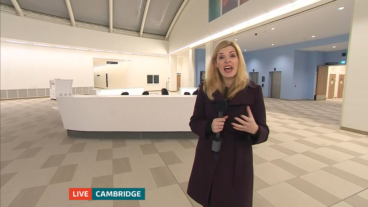 25 January - 18.00.00 - ITV News London. The latest news and wea