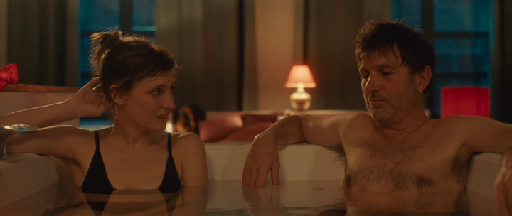 vlcsnap 2025 11 21 19h52m54s905