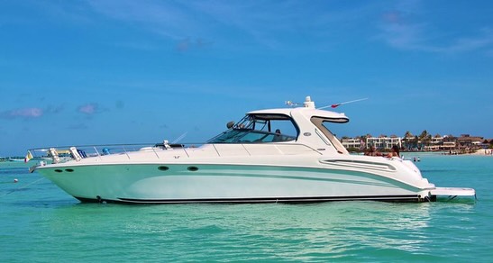 Yadtseb 60 ft luxury yacht charter Cancun - Bathroom facilities and comfortable cabin for 20 guests