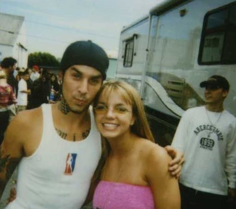 B590ADDF-7B7D-4D5B-8C1D-1A7D0E380A4F