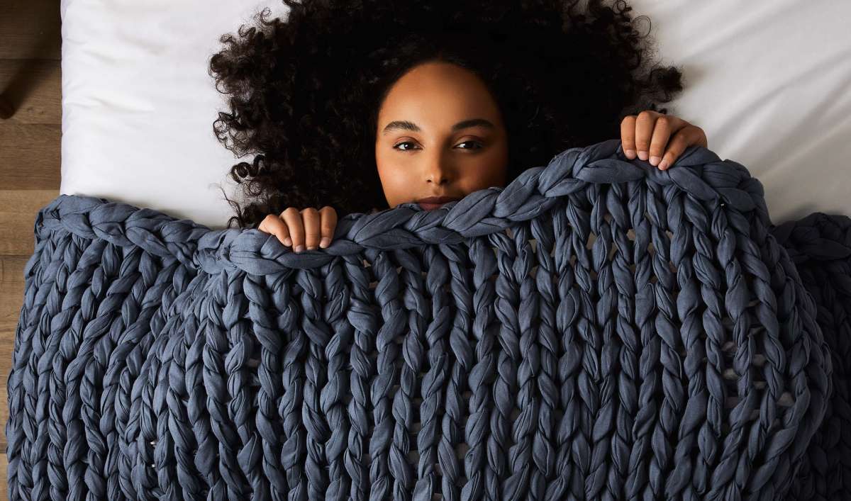 Hand Knitted Weighted Blanket Silk & Snow