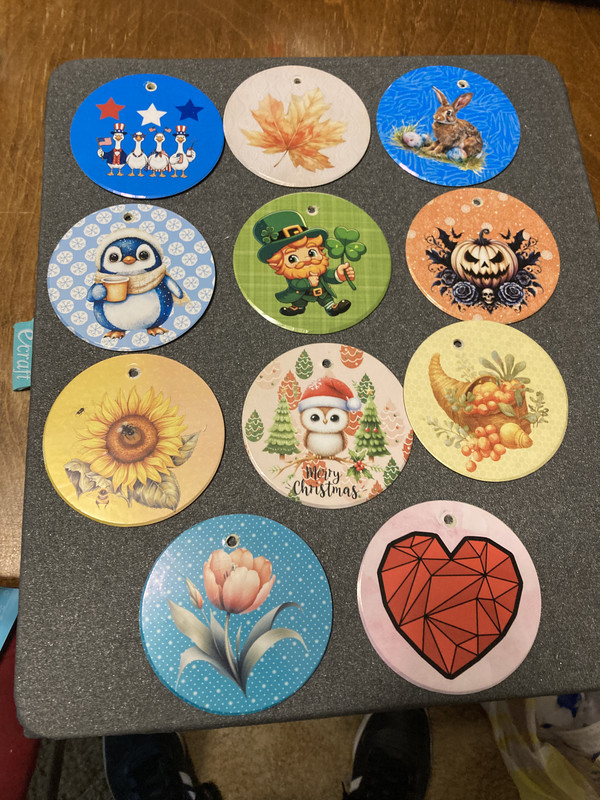 handcrafted welcome home sign disks