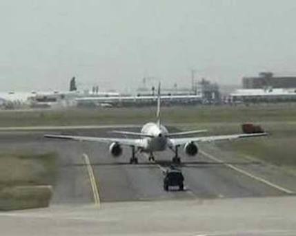 6D15D93C-A0CC-4D65-87D0-15F74D937EDC-13231-00000