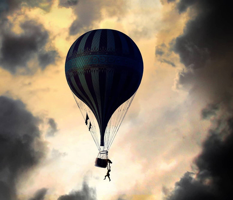 crp_THE-AERONAUTS-DOESNT-EXACTLY-SOAR-BUT-JONES-DOES