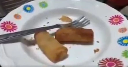 Lumpia yang dimakan wanita tersebut