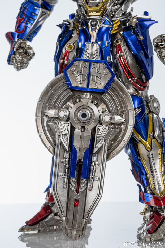 Threezero-DLX-TLK-Prime-044